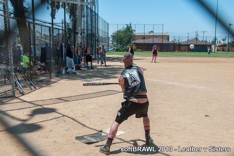 softBRAWL 2013 - Leather v Sisters - DSC_6056.jpg